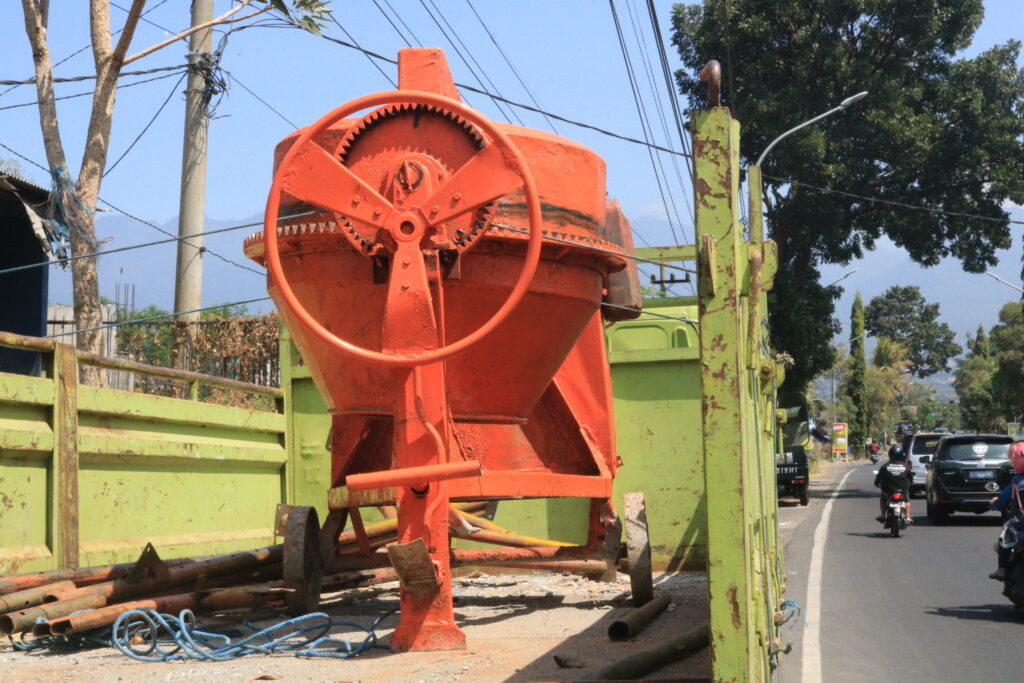 Sewa Bucket Cor Balikpapan